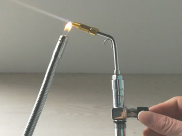 how to use oxyhydrogen flame torch